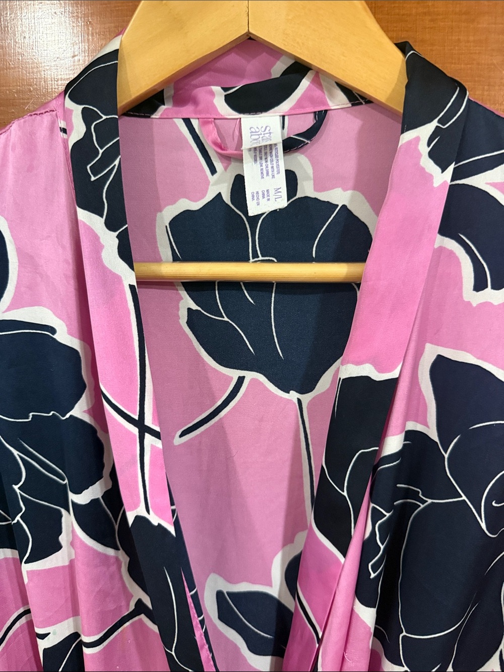 stars above Pink & Black Floral Satin Robe - Picture 3 of 6